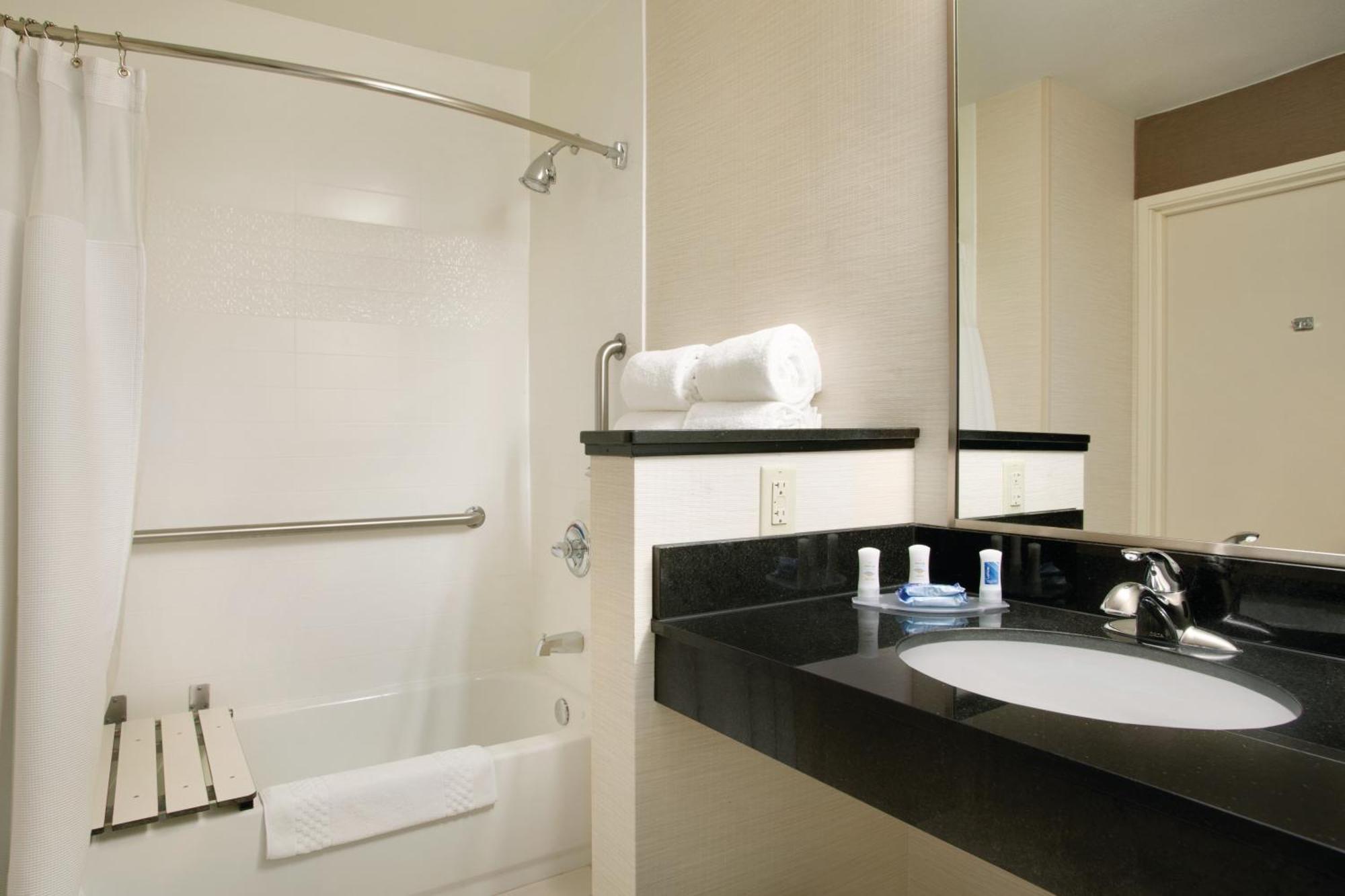 Fairfield Inn & Suites By Marriott Quincy Eksteriør billede