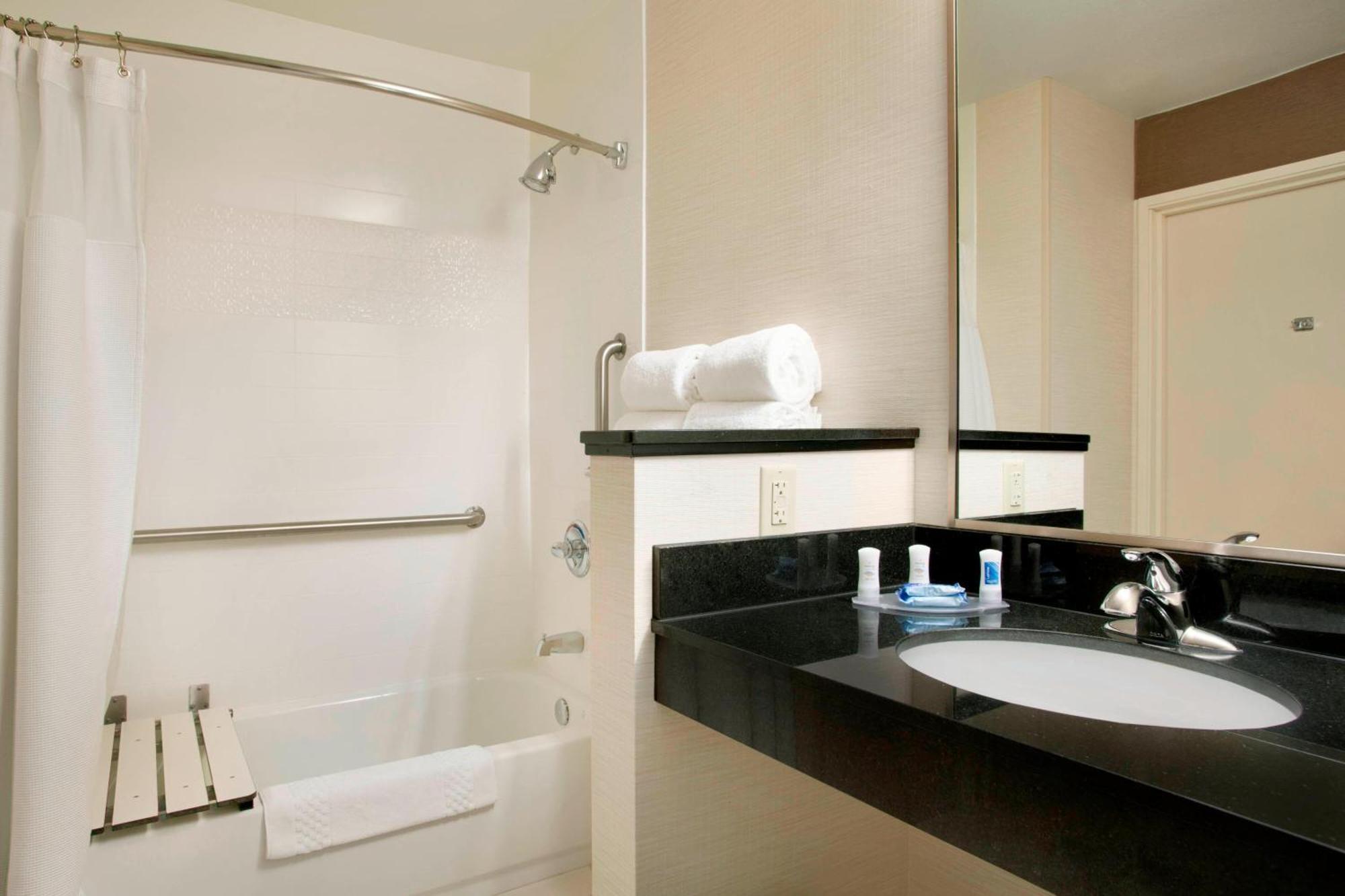 Fairfield Inn & Suites By Marriott Quincy Eksteriør billede